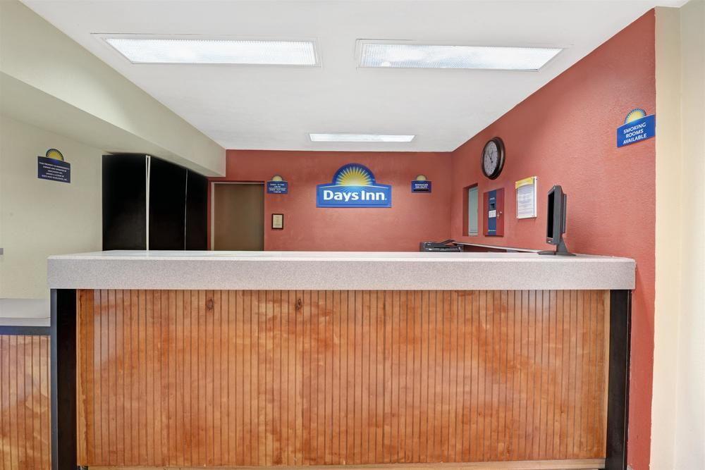Days Inn By Wyndham Willoughby/Cleveland エクステリア 写真