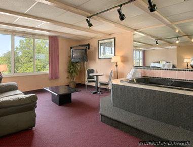 Days Inn By Wyndham Willoughby/Cleveland 部屋 写真